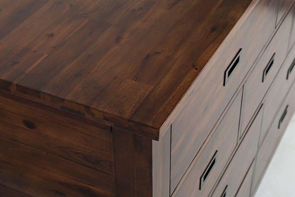 Jofran Coolidge Corner 9 Drawer Dresser