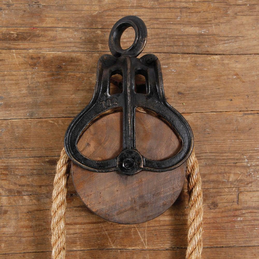 HomArt Iron and Wood Pulley