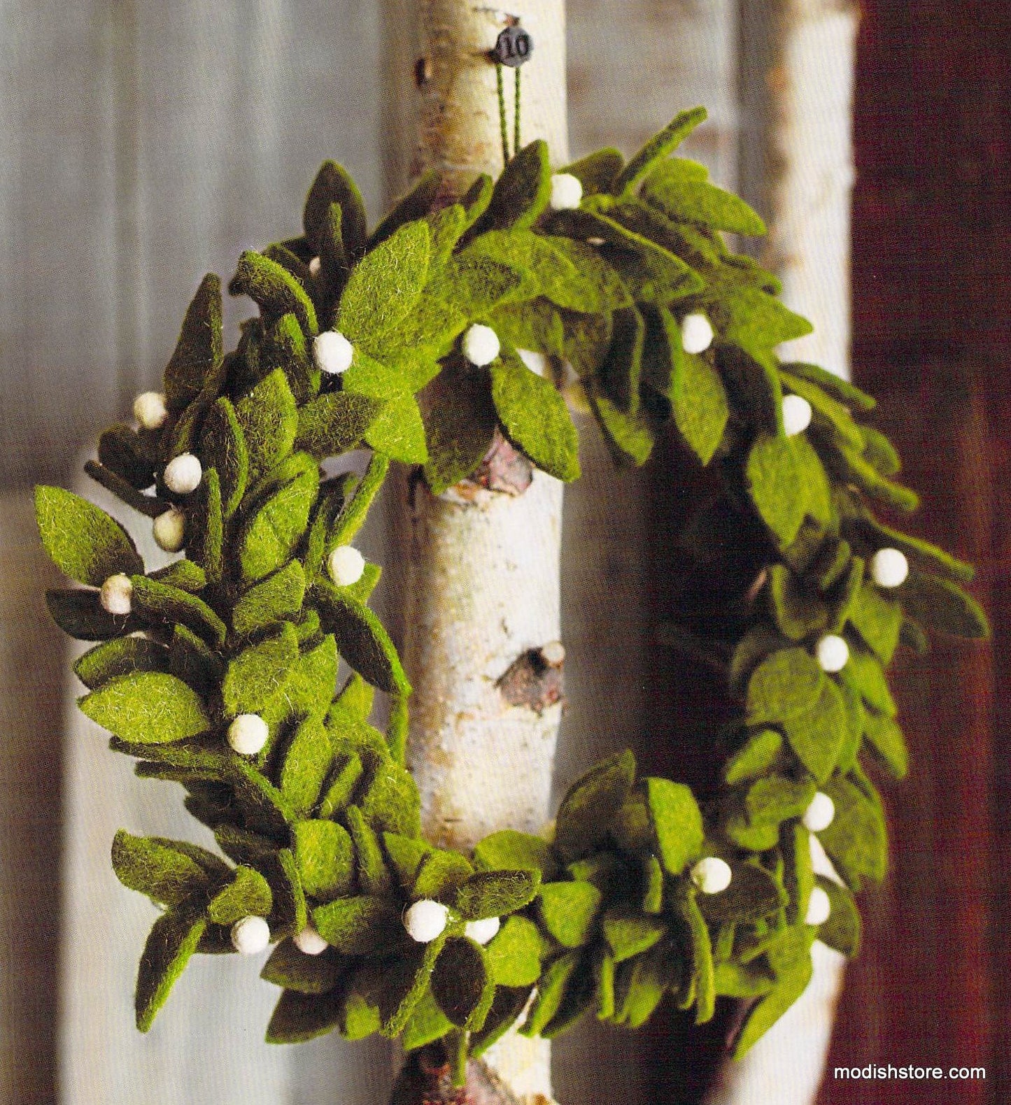 Roost Felt Mistletoe Wreath - Set Of 2