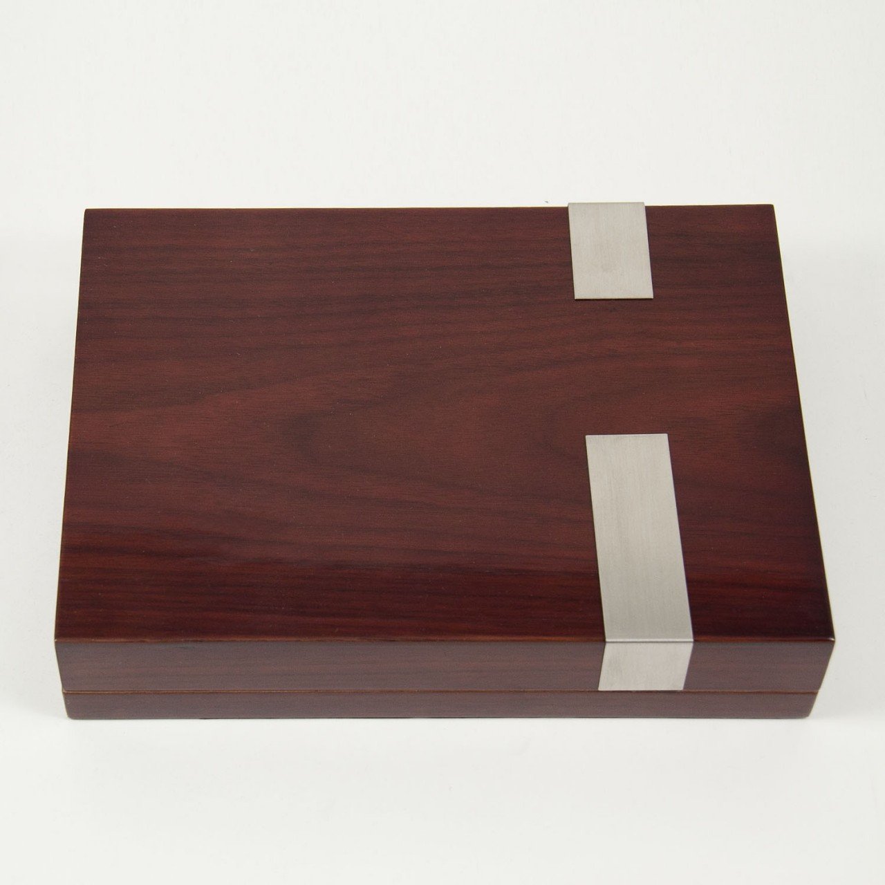 Bey-Berk 12 Cigar Walnut Travel Humidor