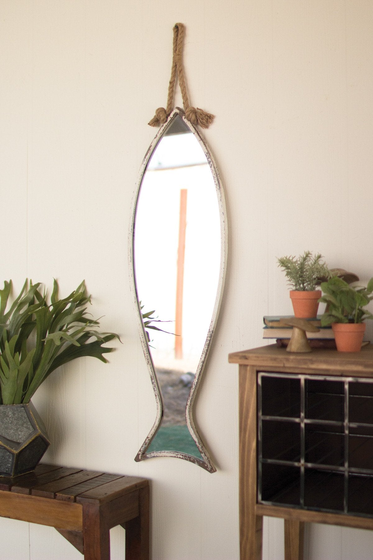 Kalalou Vertical Fish Mirror