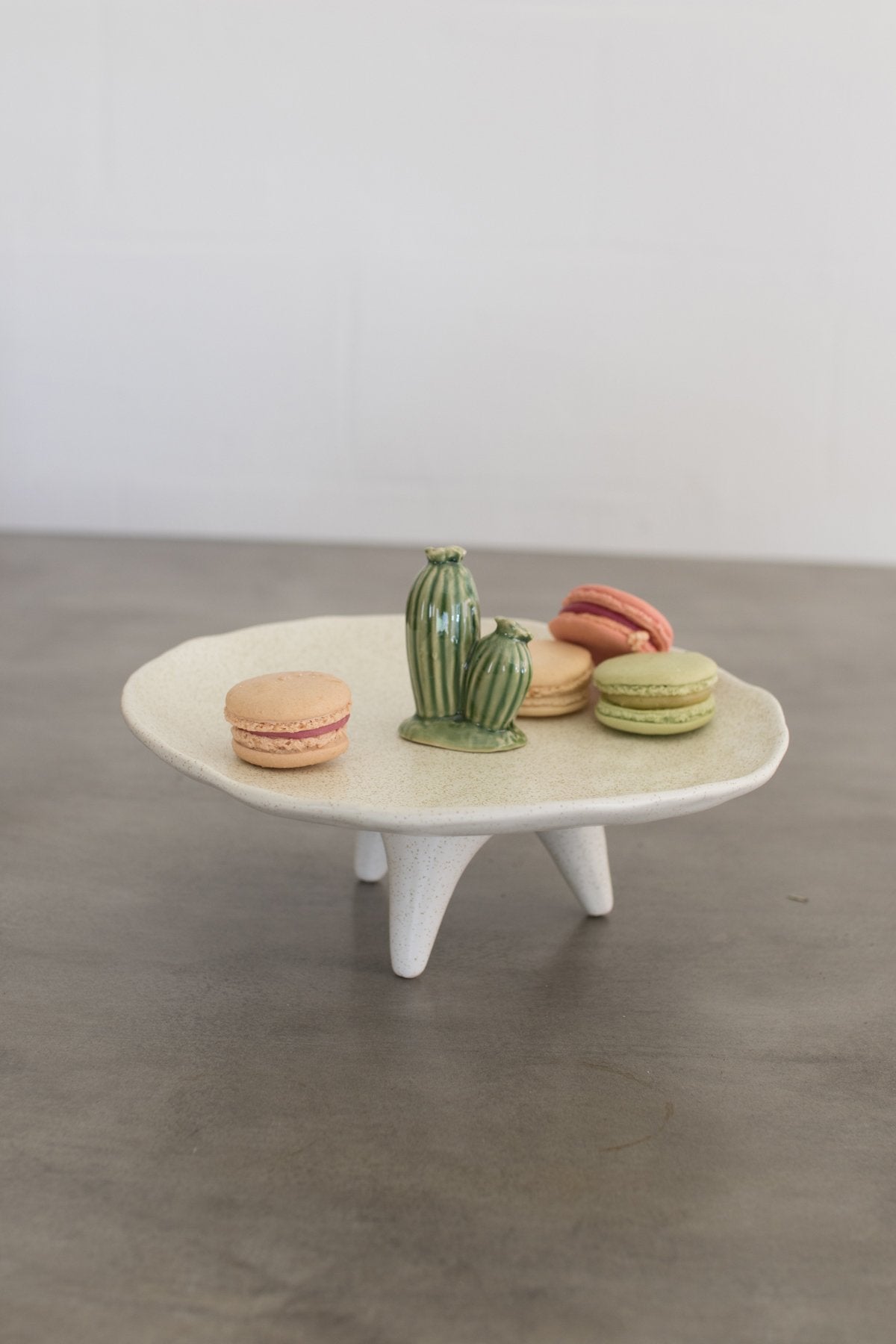 Kalalou Round Ceramic Display Platters With Cactus Detail
