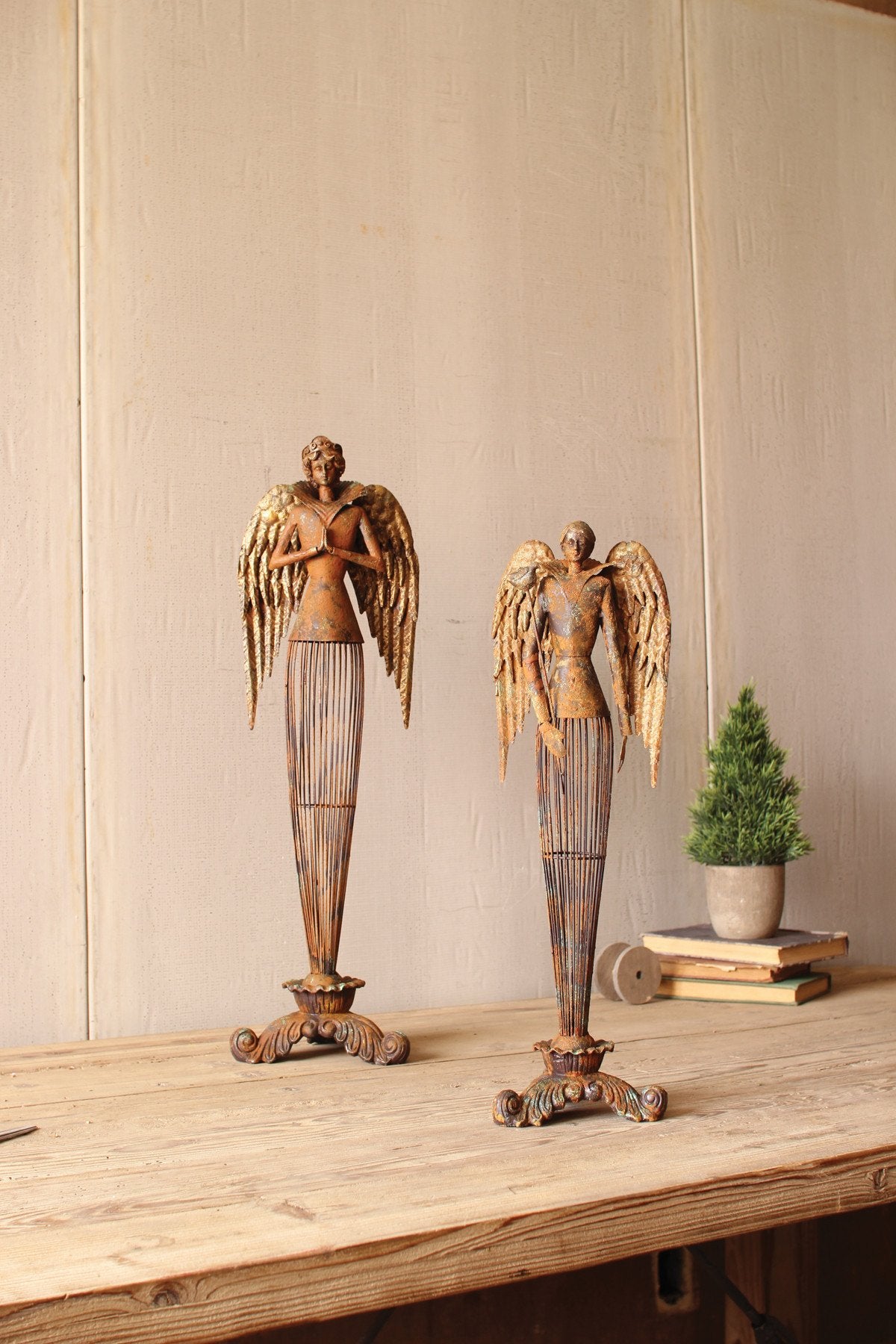 Kalalou Rustic Metal Angels - Set Of 2
