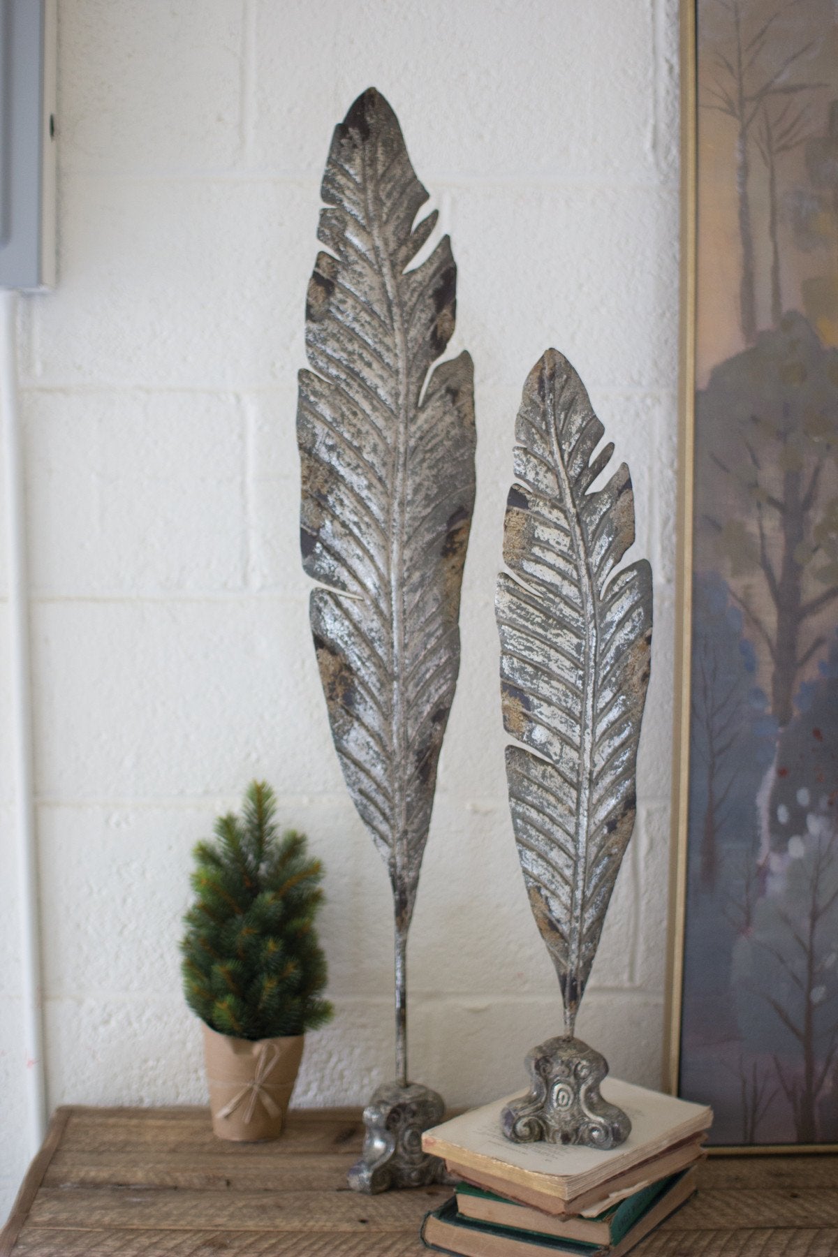 Kalalou Painted Metal Leaf Sculptures - Set Of 2