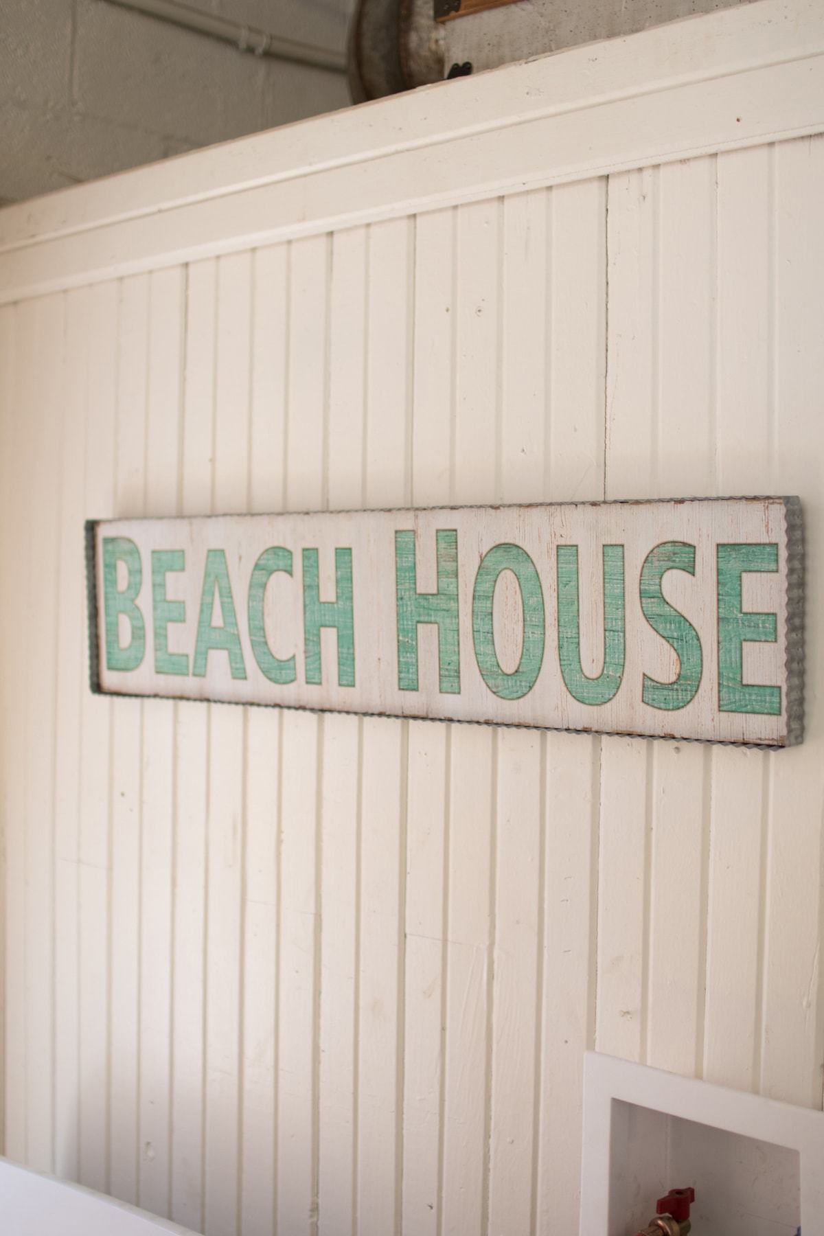 Kalalou Beach House Sign