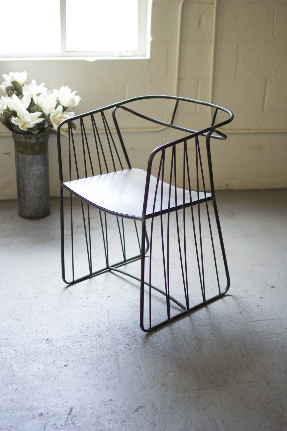 Kalalou Metal Arm Chair