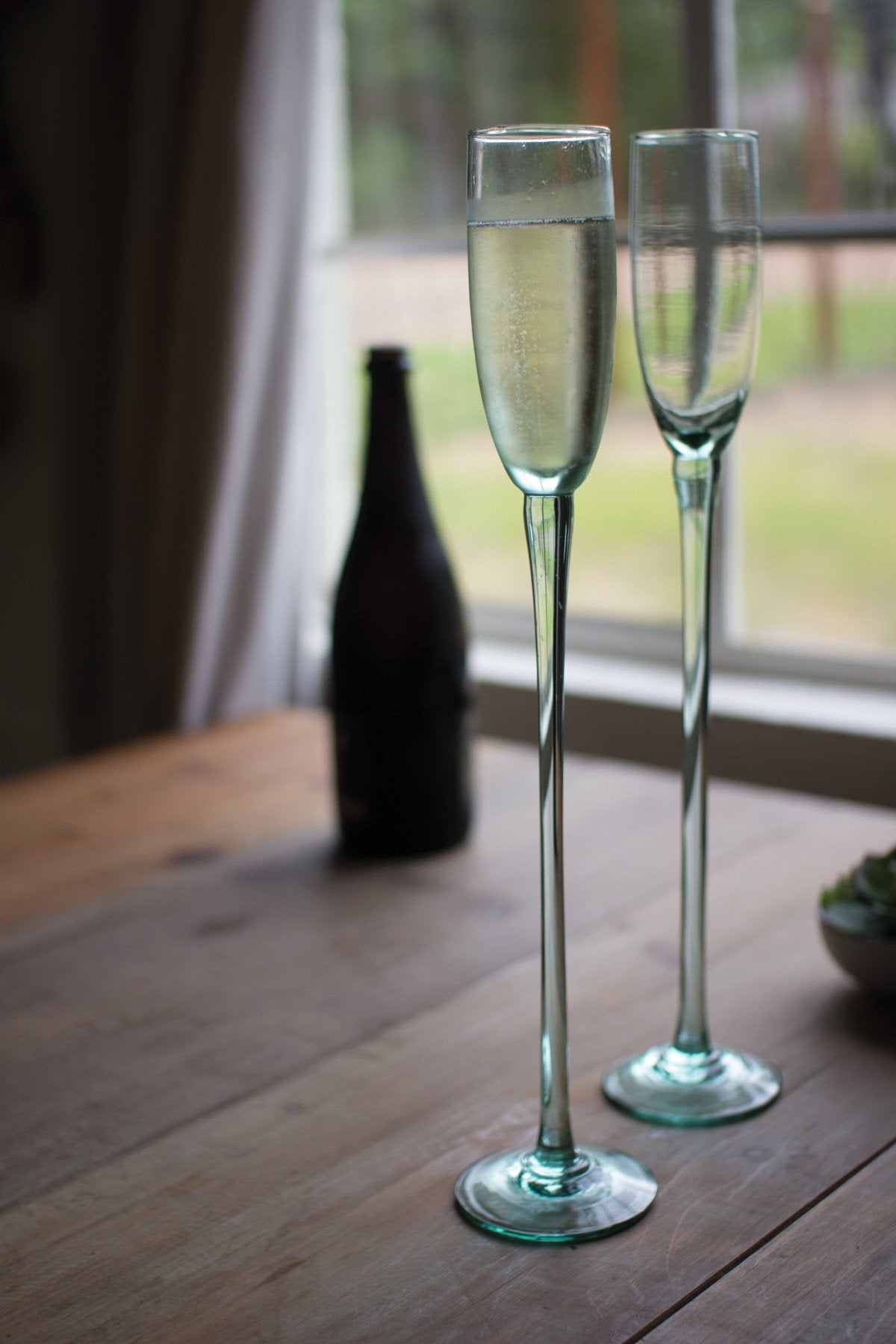 Kalalou Recycled Glass Champagne Flute - Sky High