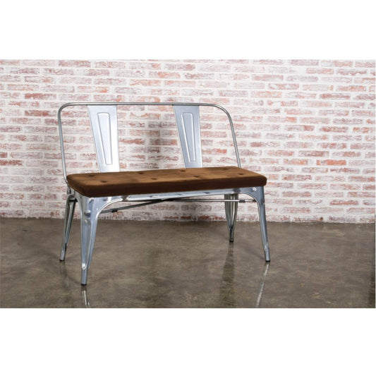 Fine Mod Imports Back Lounge