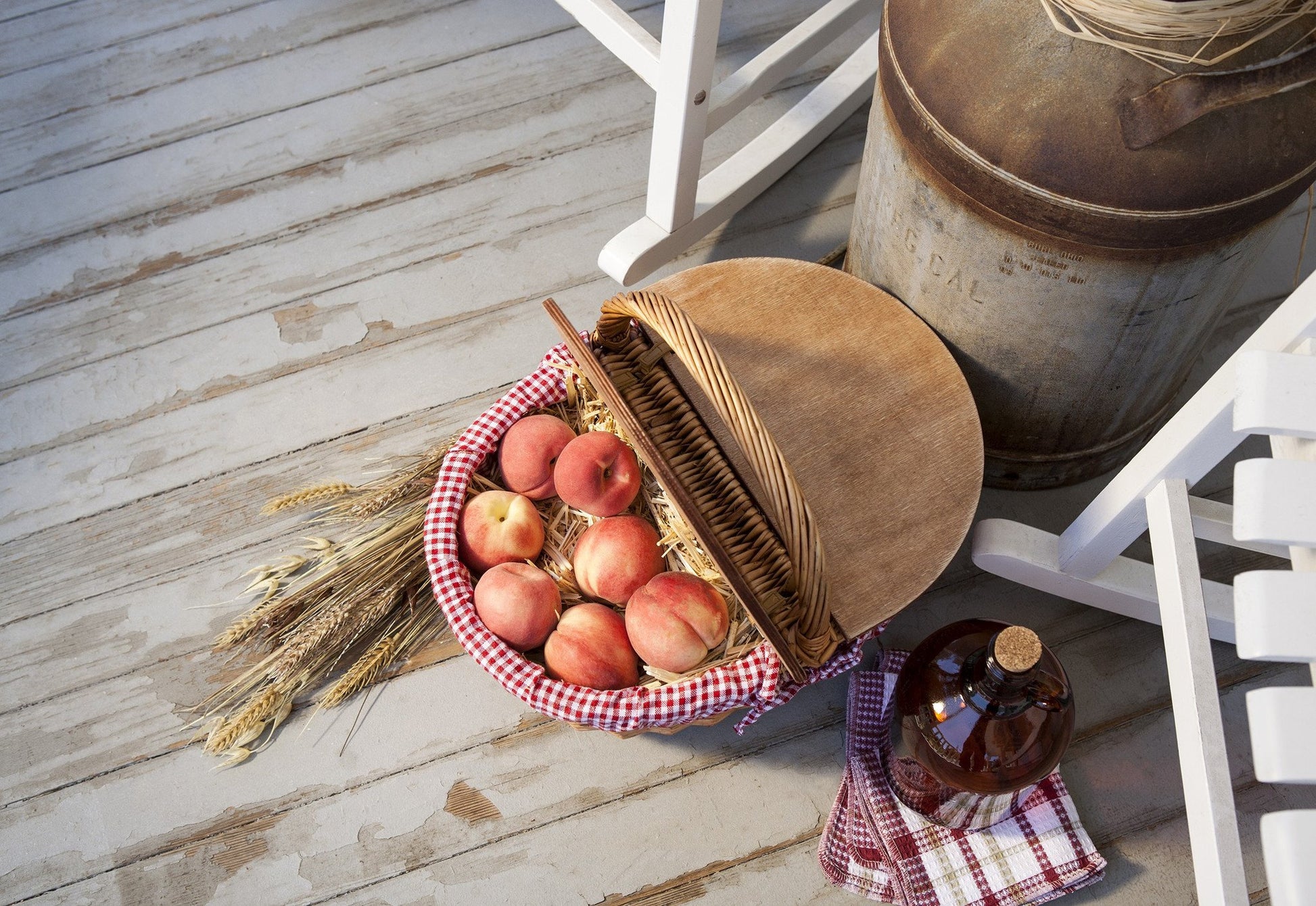 Picnic Time Country Basket Red and White Gingham - Set of 2