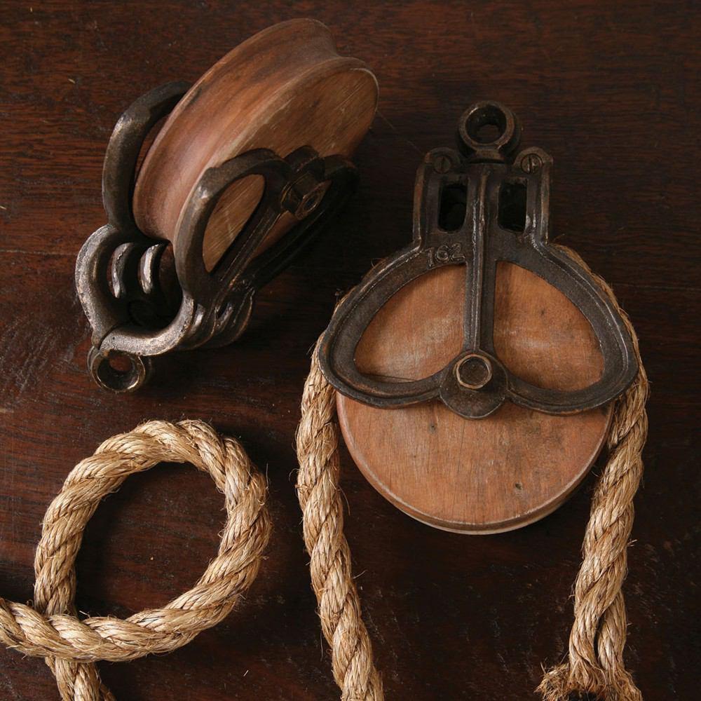 HomArt Iron and Wood Pulley