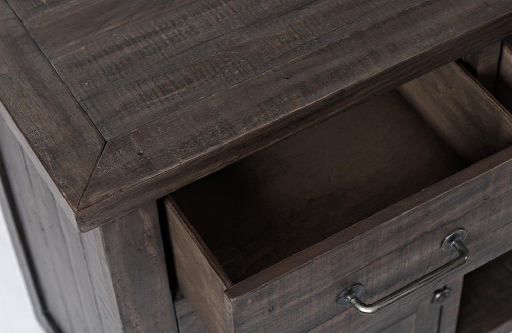 Jofran Madison County 70" Console