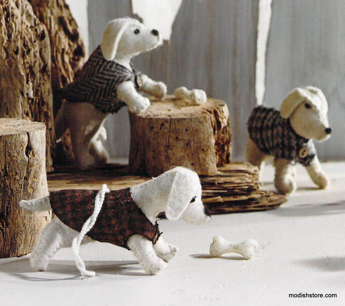 Roost Dapper Felt Dogs - Set Of 10