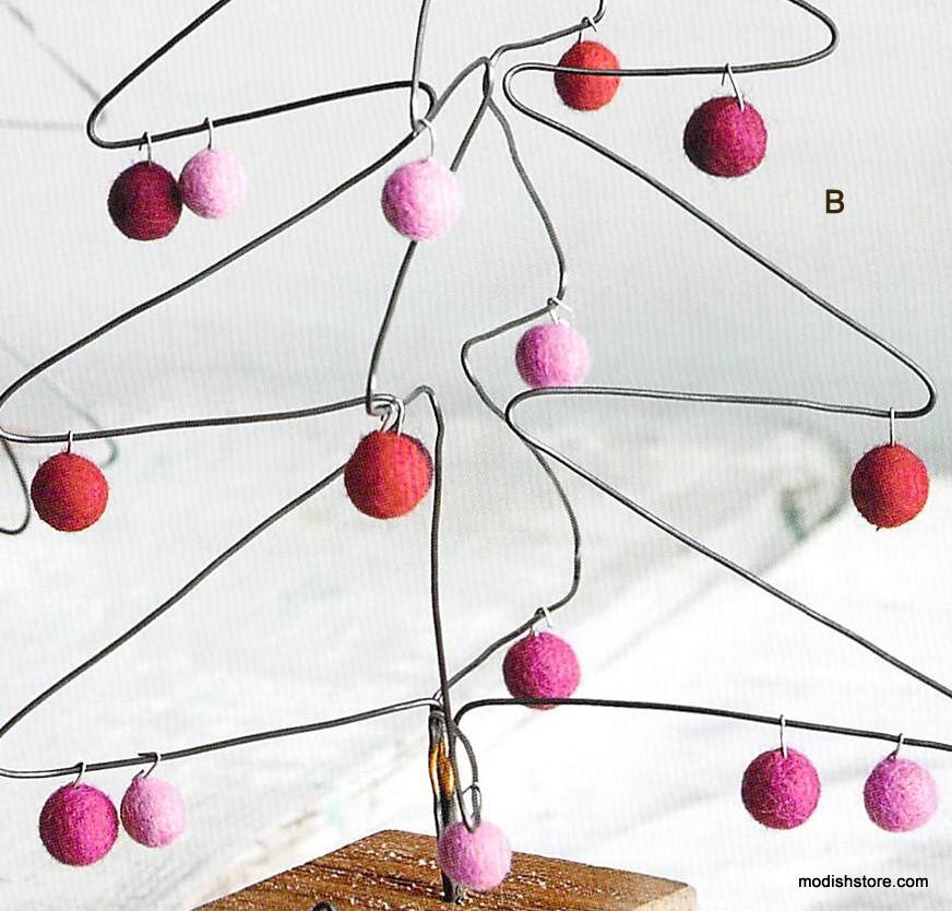Roost Jubilee Felt Mini Garland & Ornaments