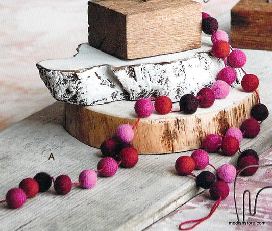 Roost Jubilee Felt Mini Garland & Ornaments