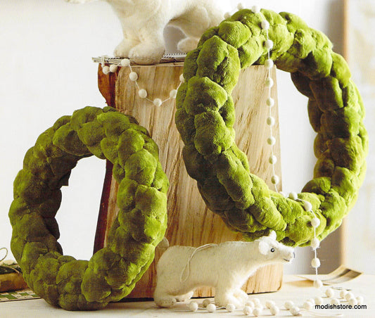 Roost Cattail Wreaths