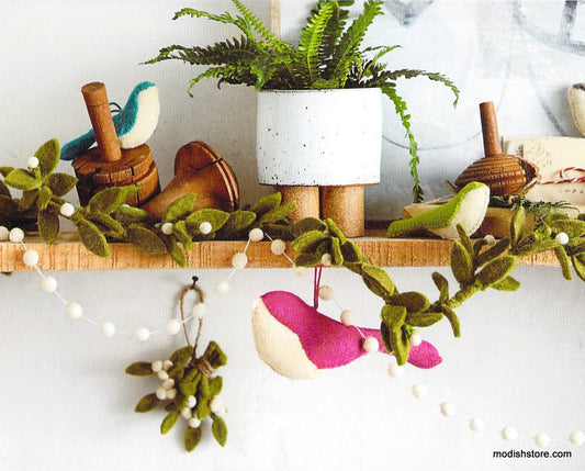 Roost Felt Mistletoe Collection