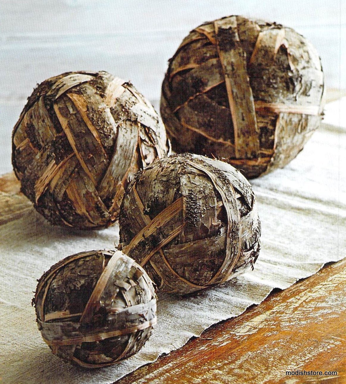 Roost Birch Bark Banded Balls