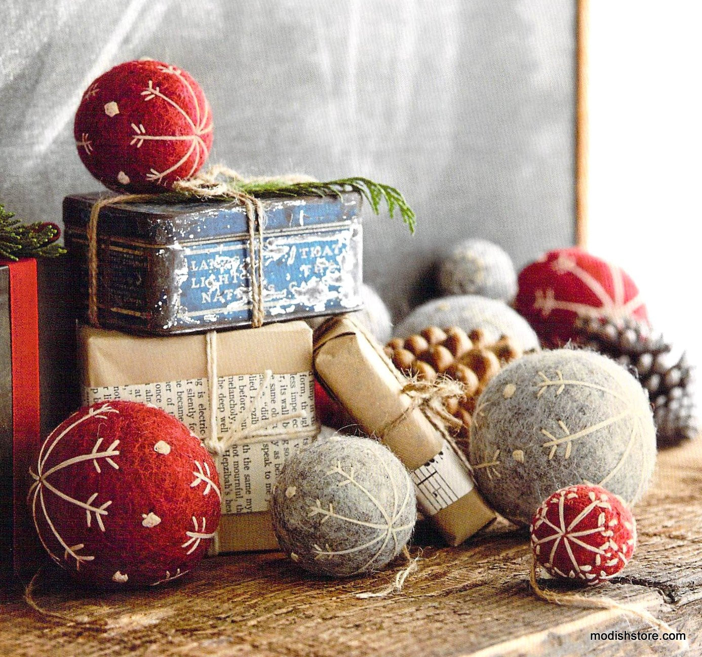Roost Felt Snowflake Ball Ornaments