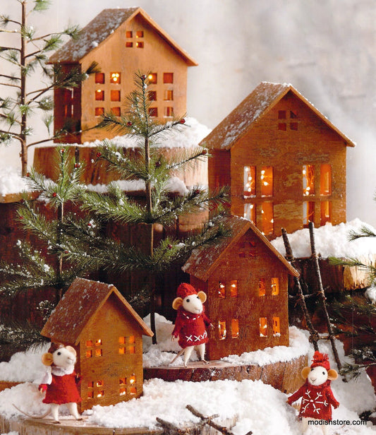 Roost Cinnamon Bark Cabins