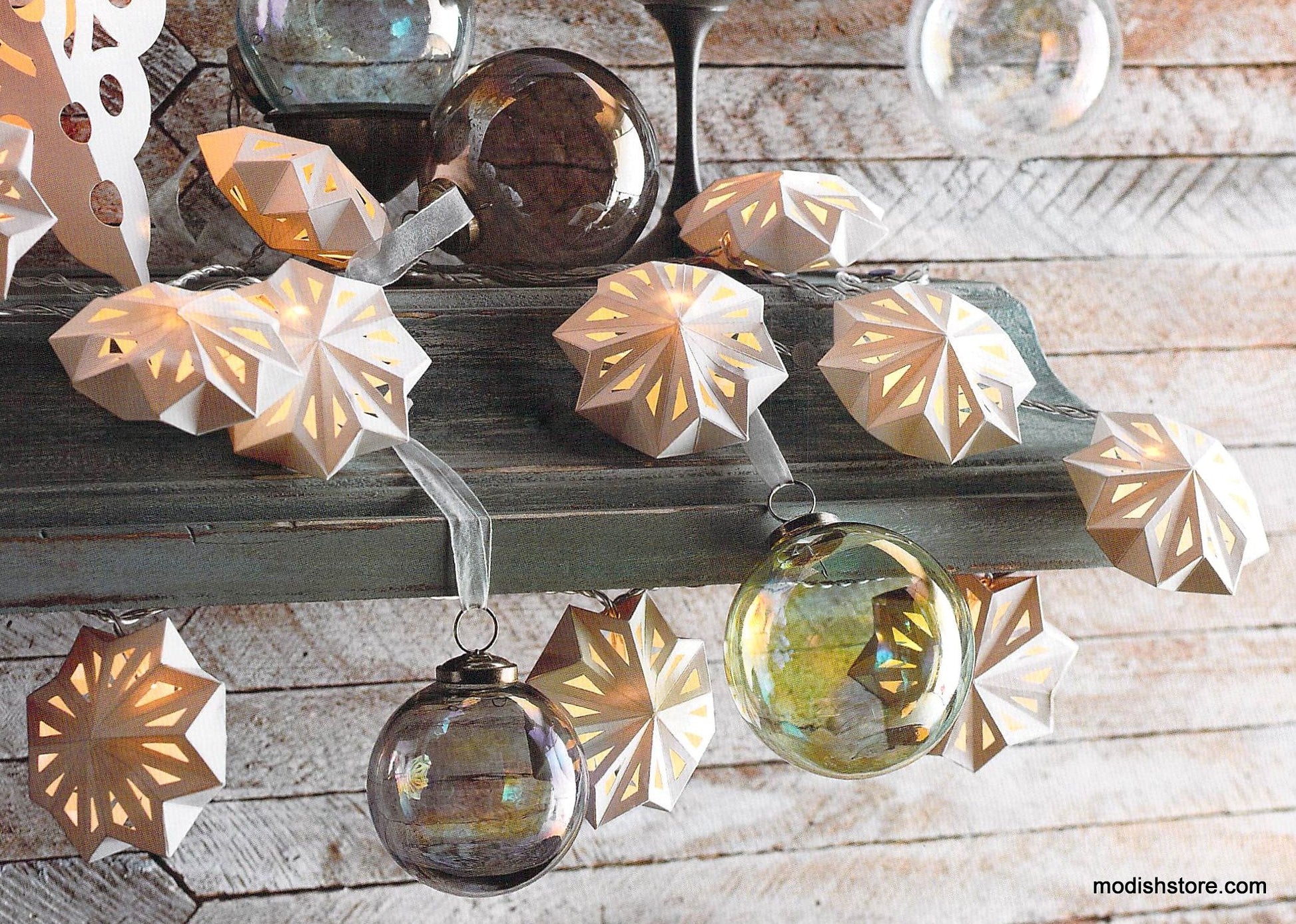 Roost Snowflake Light String