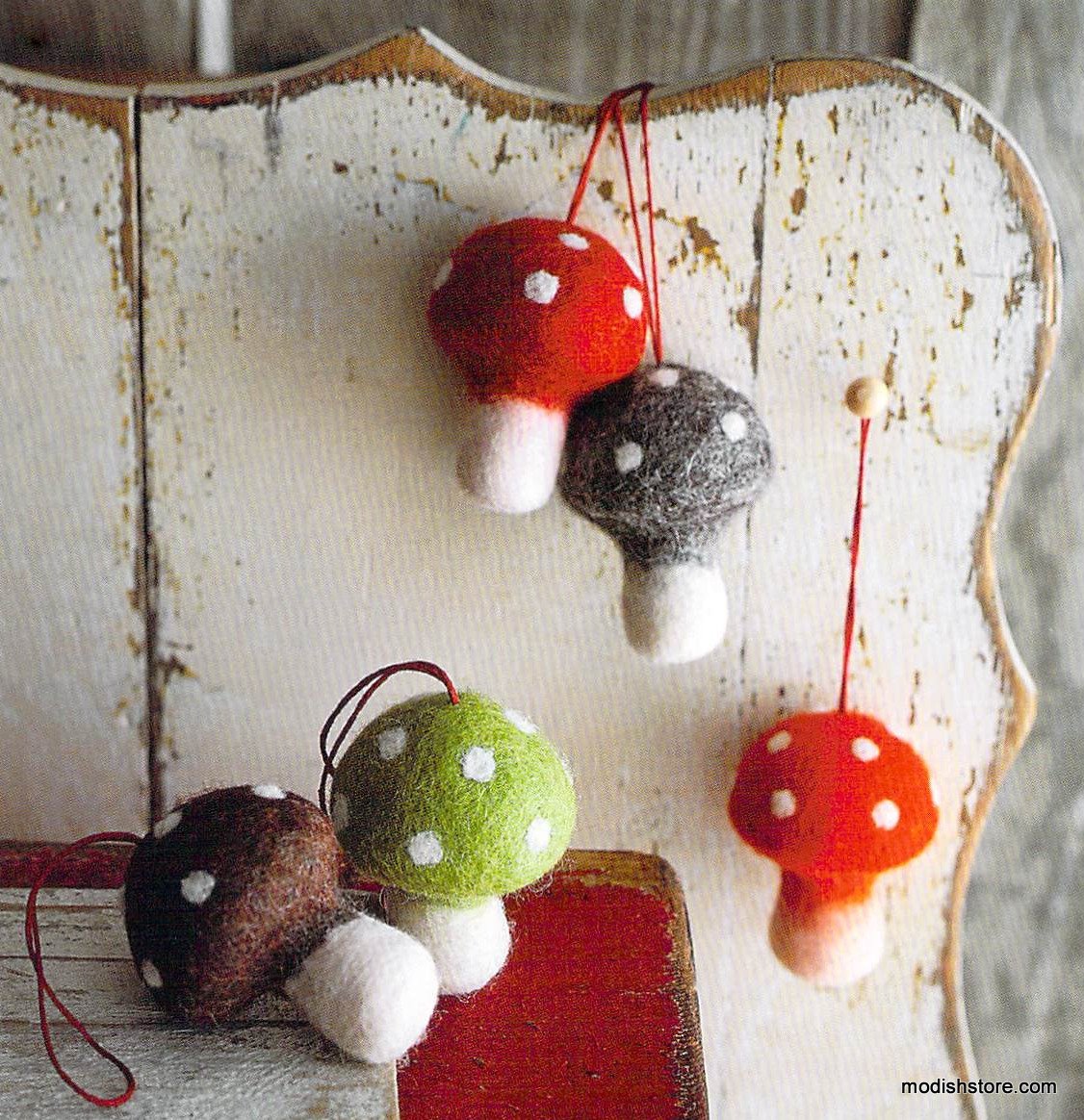 Roost Spotted Felt Mushroom Ornaments - Set/20