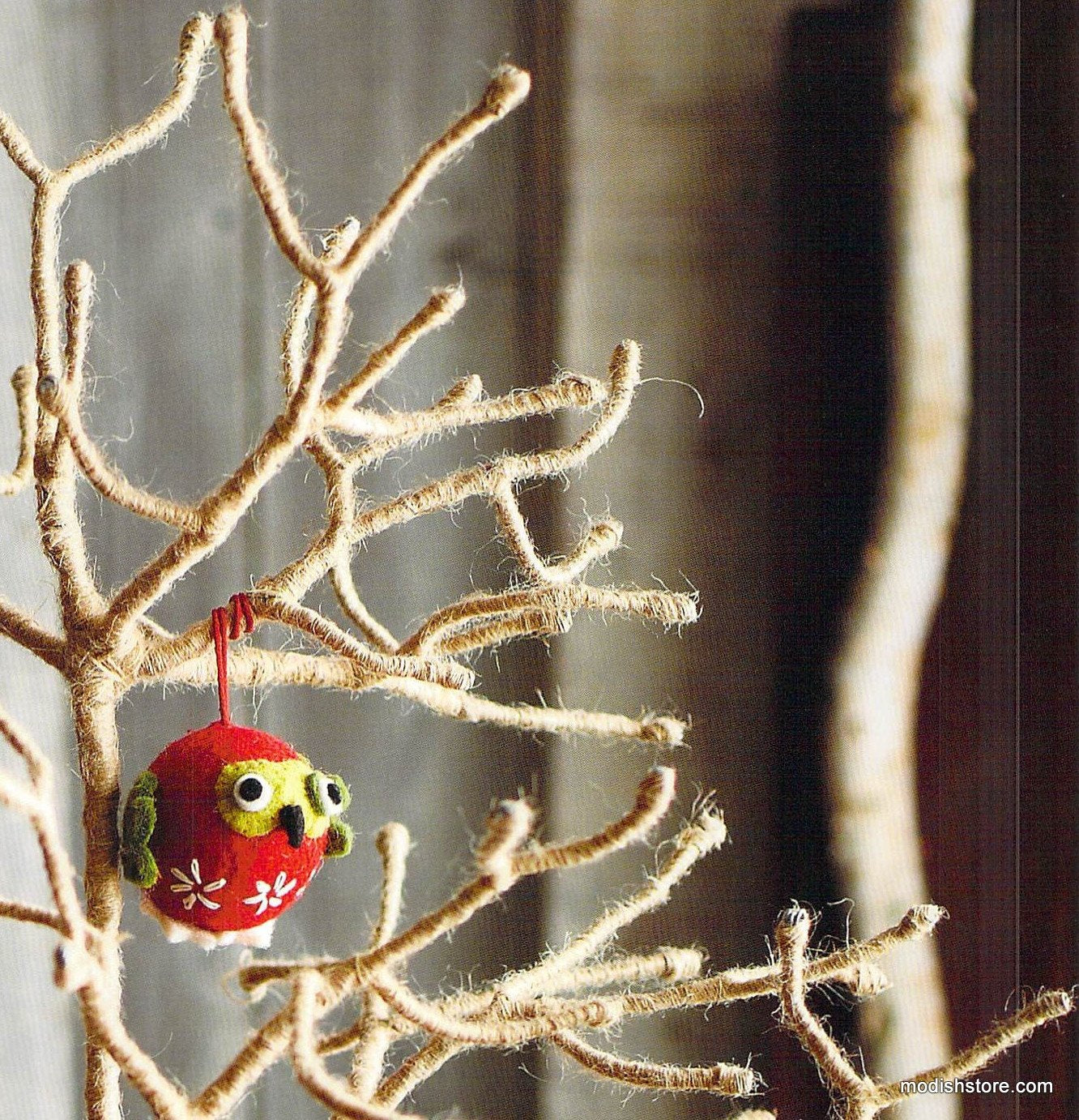 Roost Jute Trees