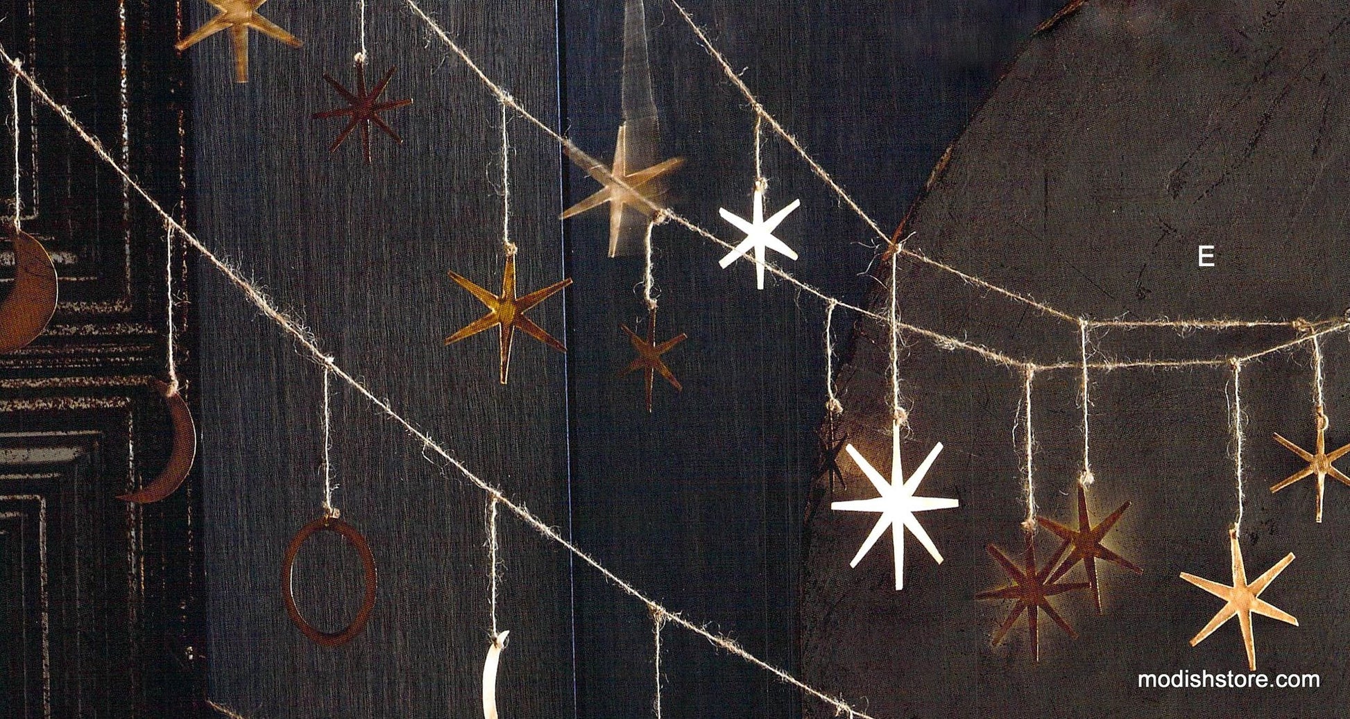 Roost Starburst Brass Ornaments & Garland