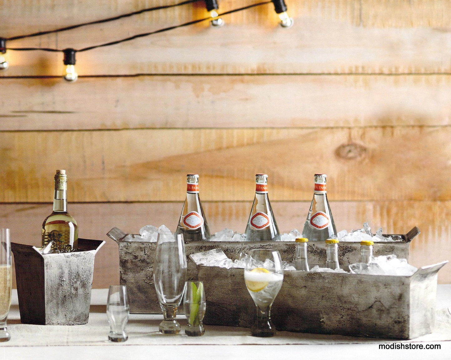 Roost Rustico Sand-Cast Beverage Troughs