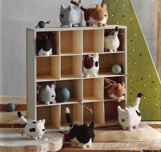 Roost Fat Cat Ornaments Set/20