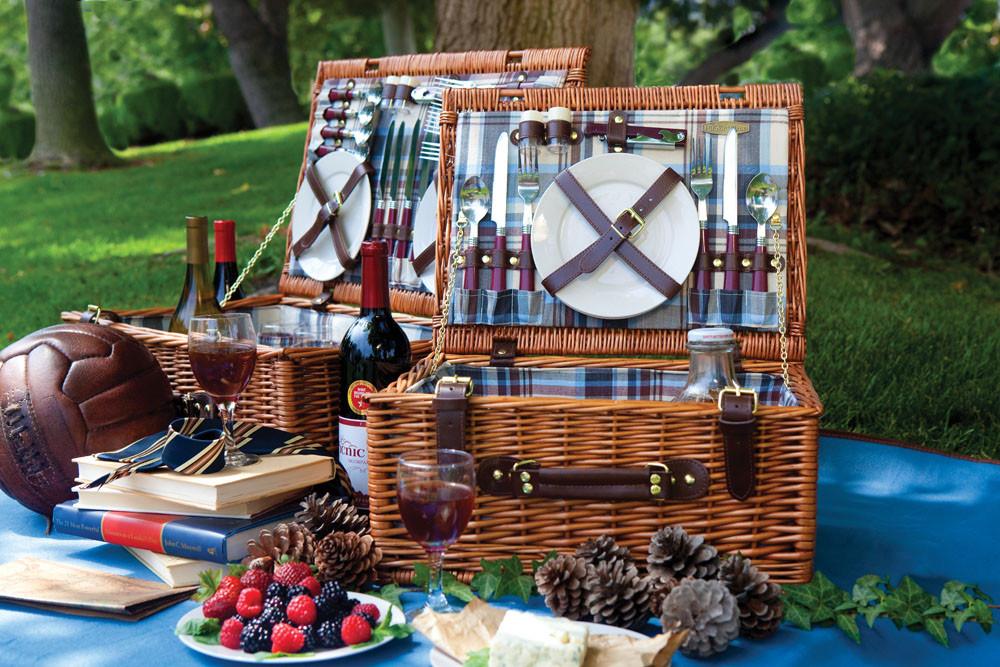 Picnic Time Newbury Picnic Basket