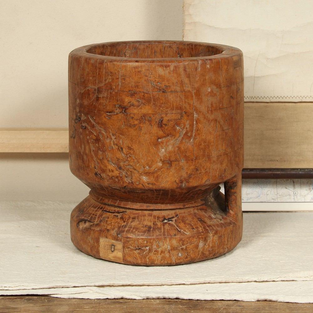 HomArt Reclaimed Wood Grain Mortar - Feature Image