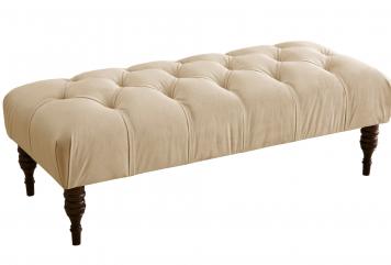 Skyline Furniture Tufted Bench in Velvet