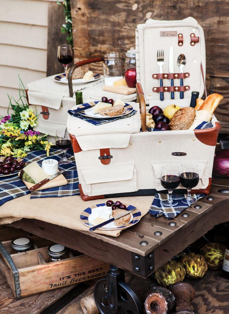 Picnic Time Pioneer Picnic Basket