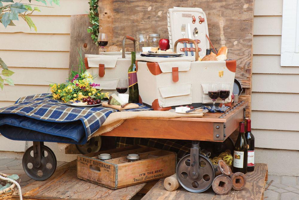Picnic Time Pioneer Picnic Basket