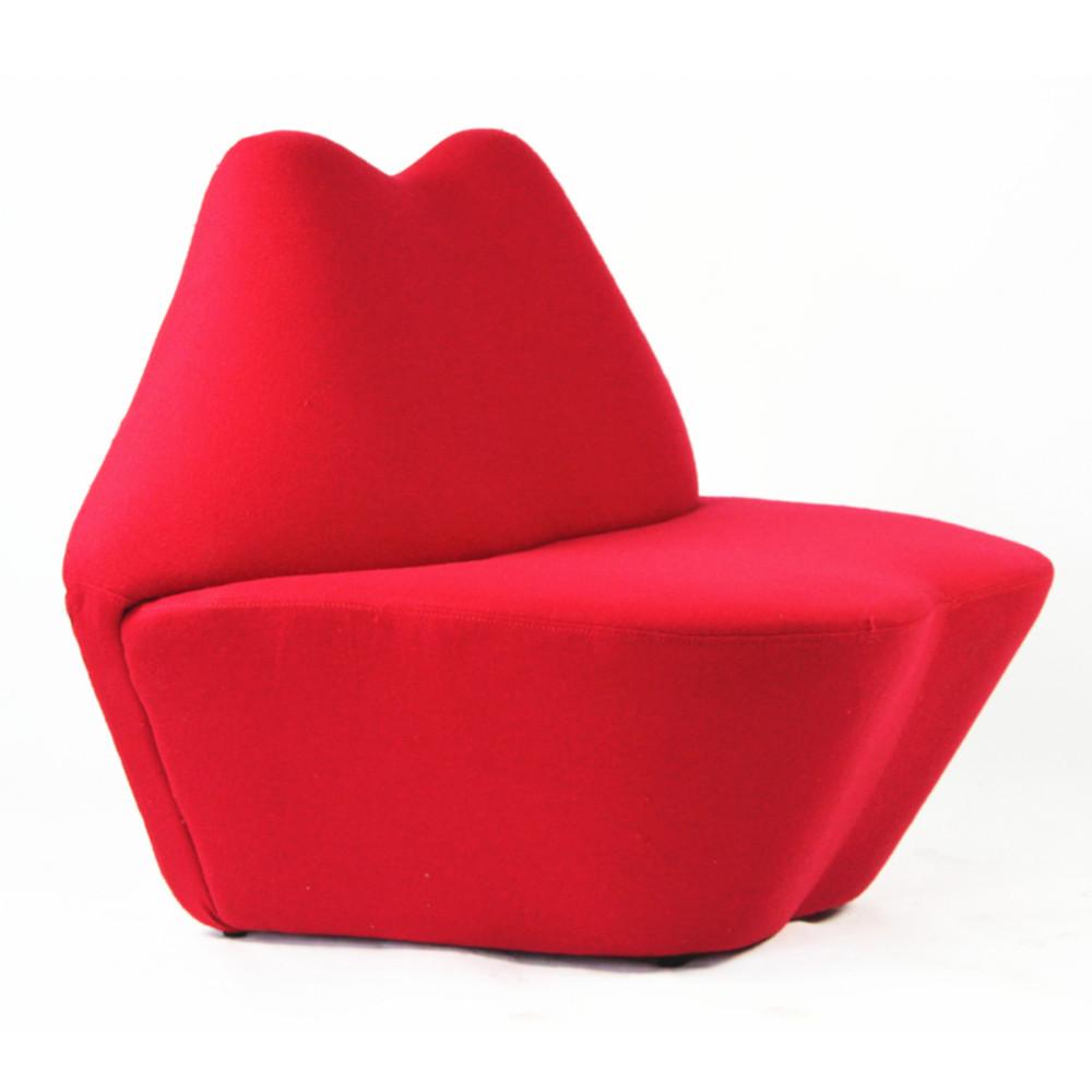 Fine Mod Imports Kiss Chair