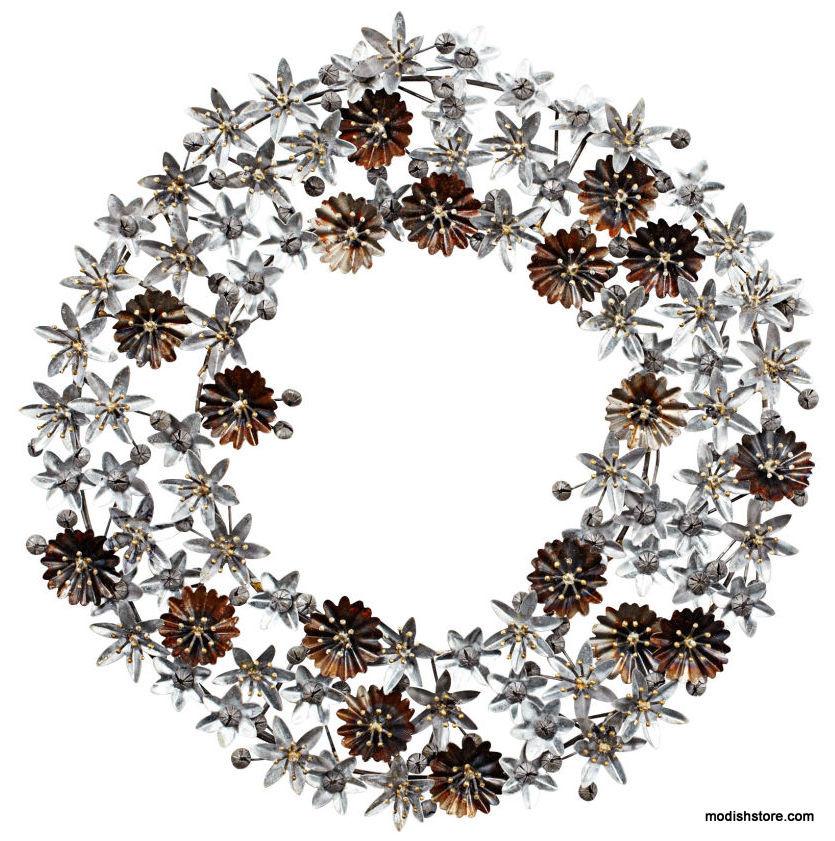 Roost Festive Lily Collection - Wreaths