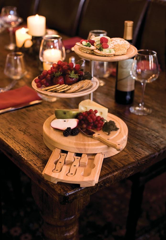 Picnic Time Regalio Serving Tray and Cheese Board - Set of 2