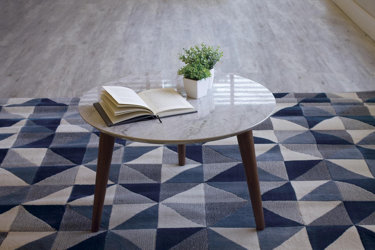 Manhattan Comfort Moore 23.62" Round Mid-High Coffee Table