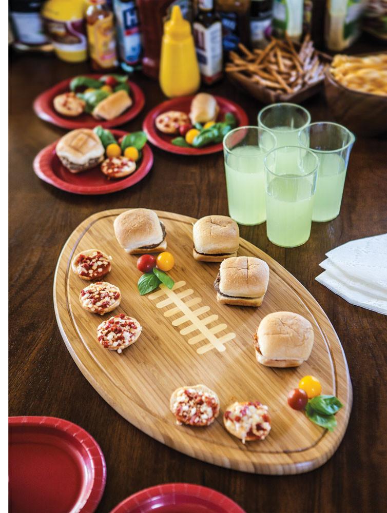Picnic Time Kickoff Cutting Board Serving Tray - Set of 2