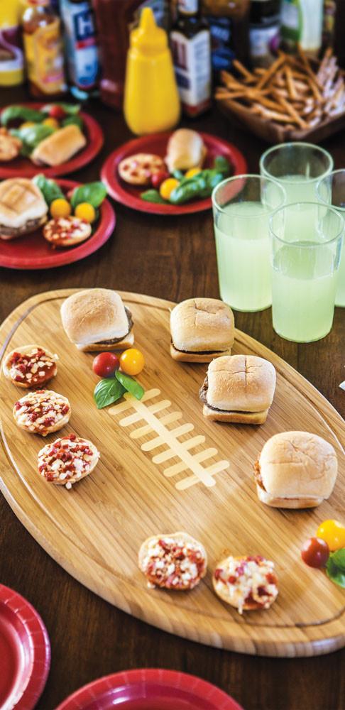 Picnic Time Kickoff Cutting Board Serving Tray - Set of 2