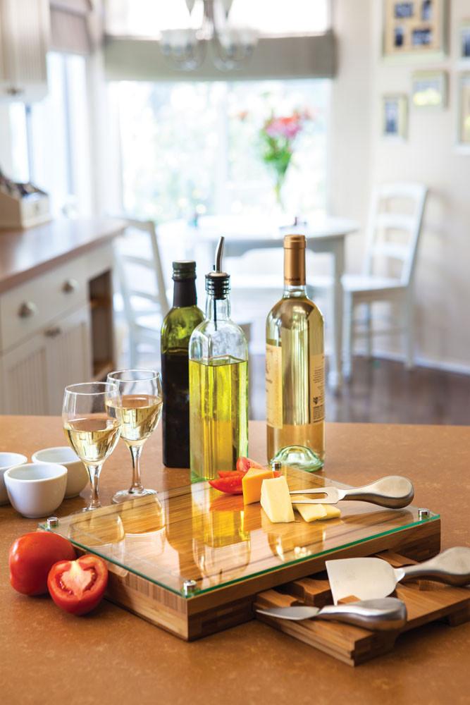 Picnic Time Concerto Cutting Board Tray and Cheese Tools Set - Set of 2