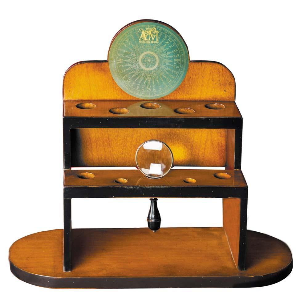 Magnifier Stand By Authentic Models
