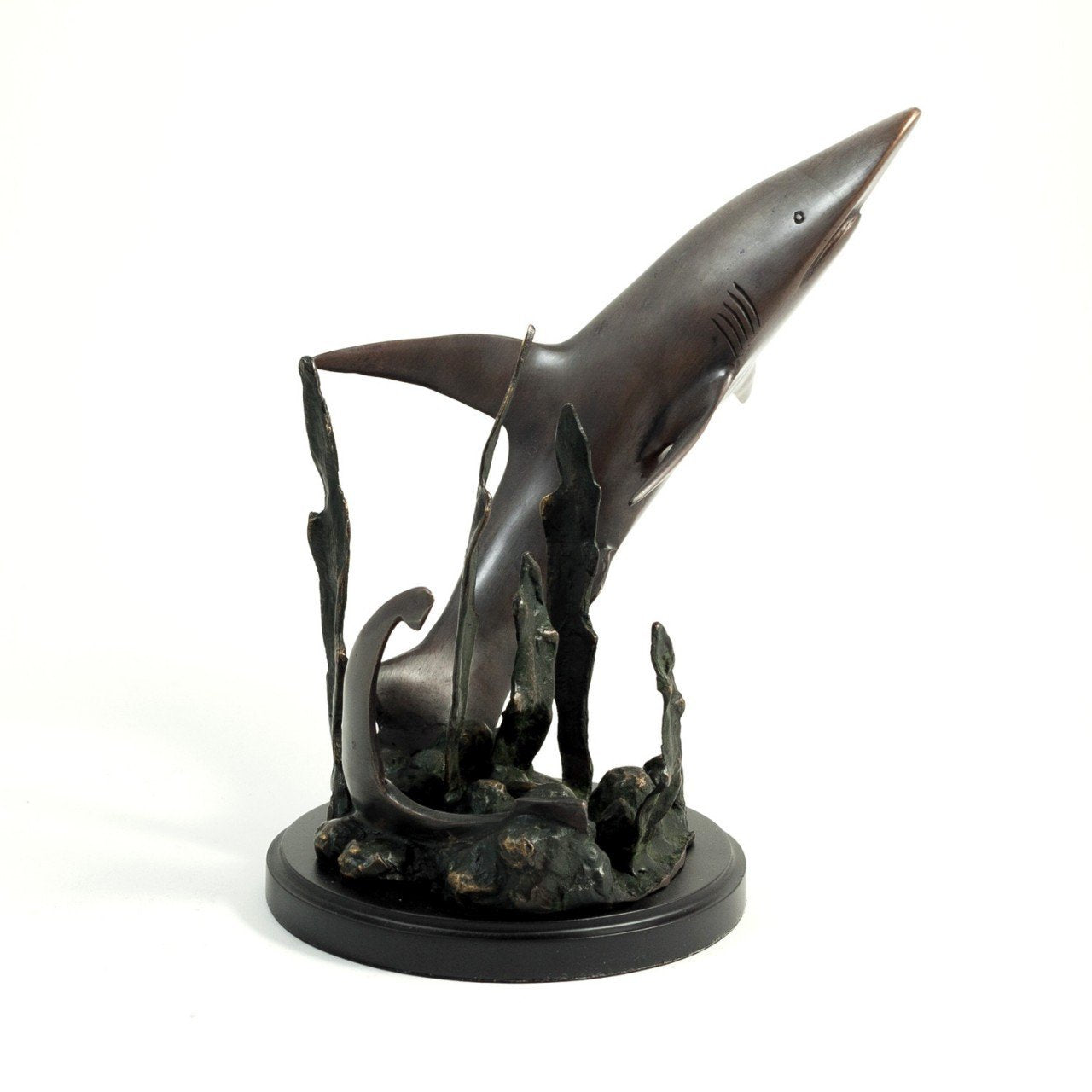 Bey-Berk Shark Attack Sculpture
