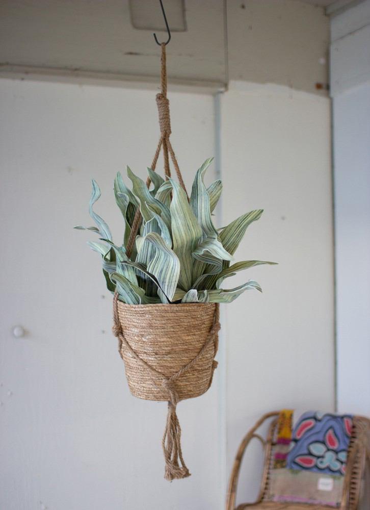 Kalalou Natural Basket With Jute Hanger