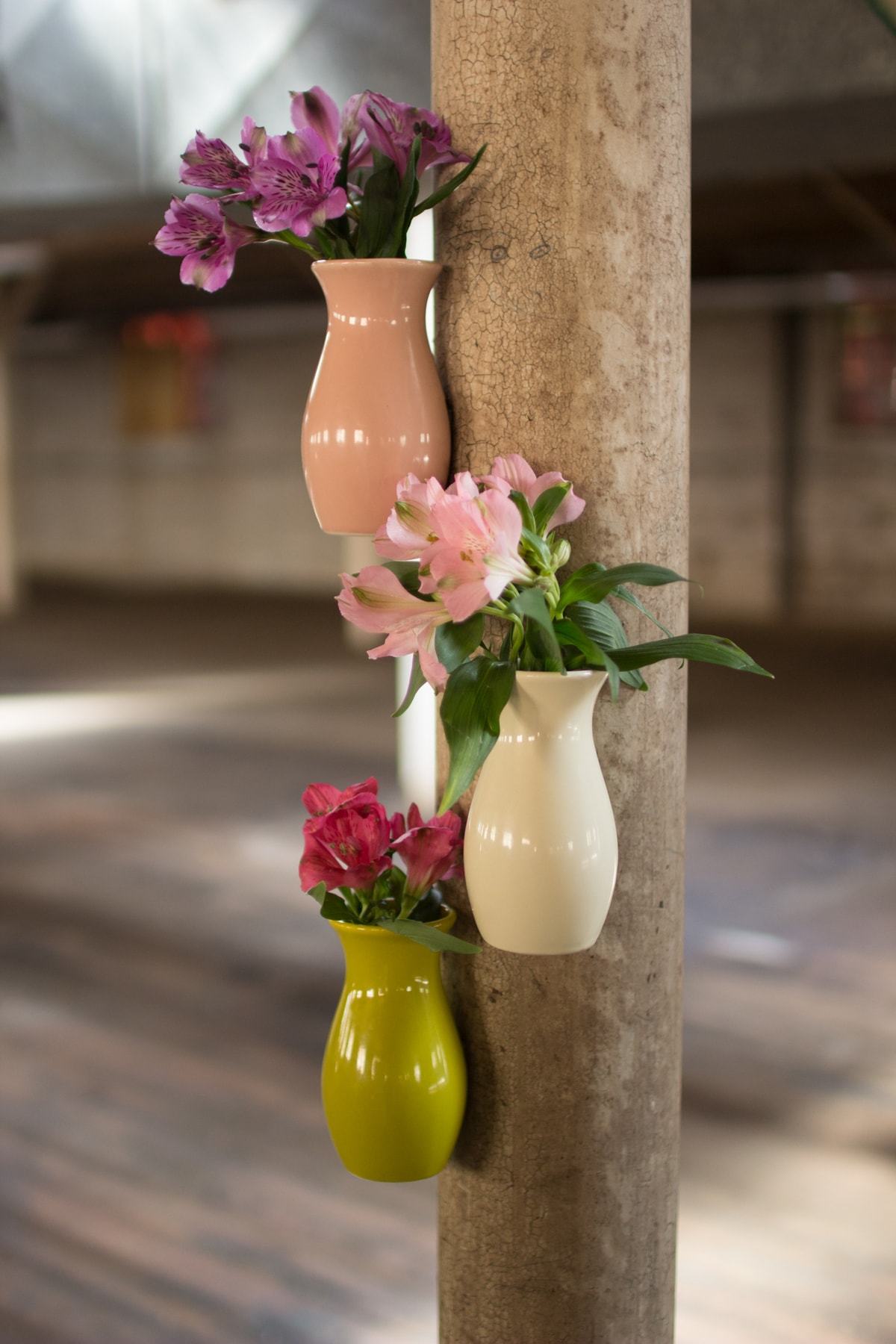 Kalalou Set Of 3 Ceramic Magnetic Bud Vases