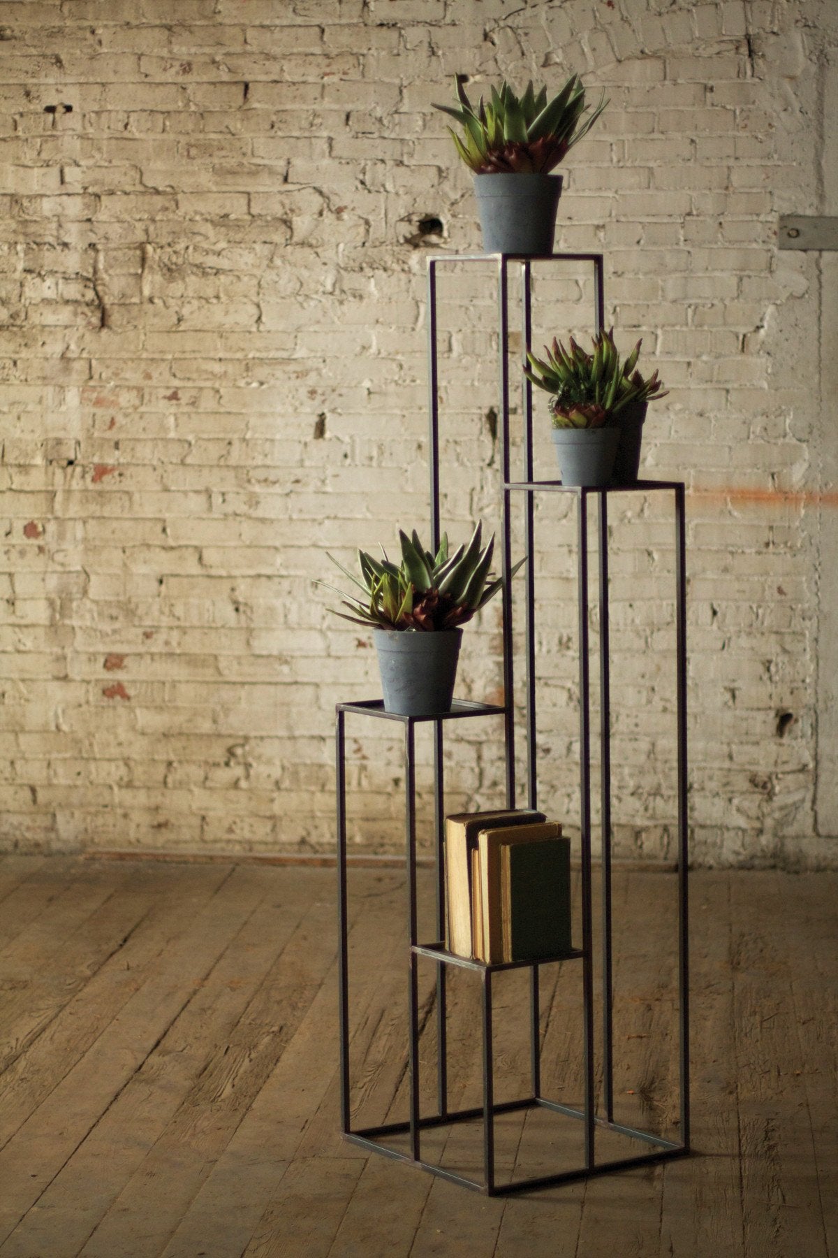 Kalalou Tall Multilevel Iron Pedestals