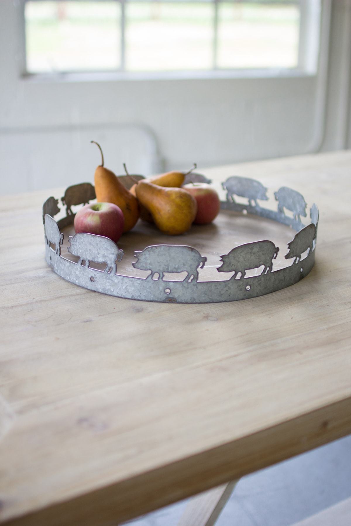 Kalalou Round Wood And Metal Pig Tray