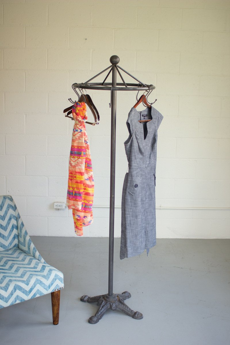 Kalalou Iron Spinning Clothes Rack With Cast Iron Base