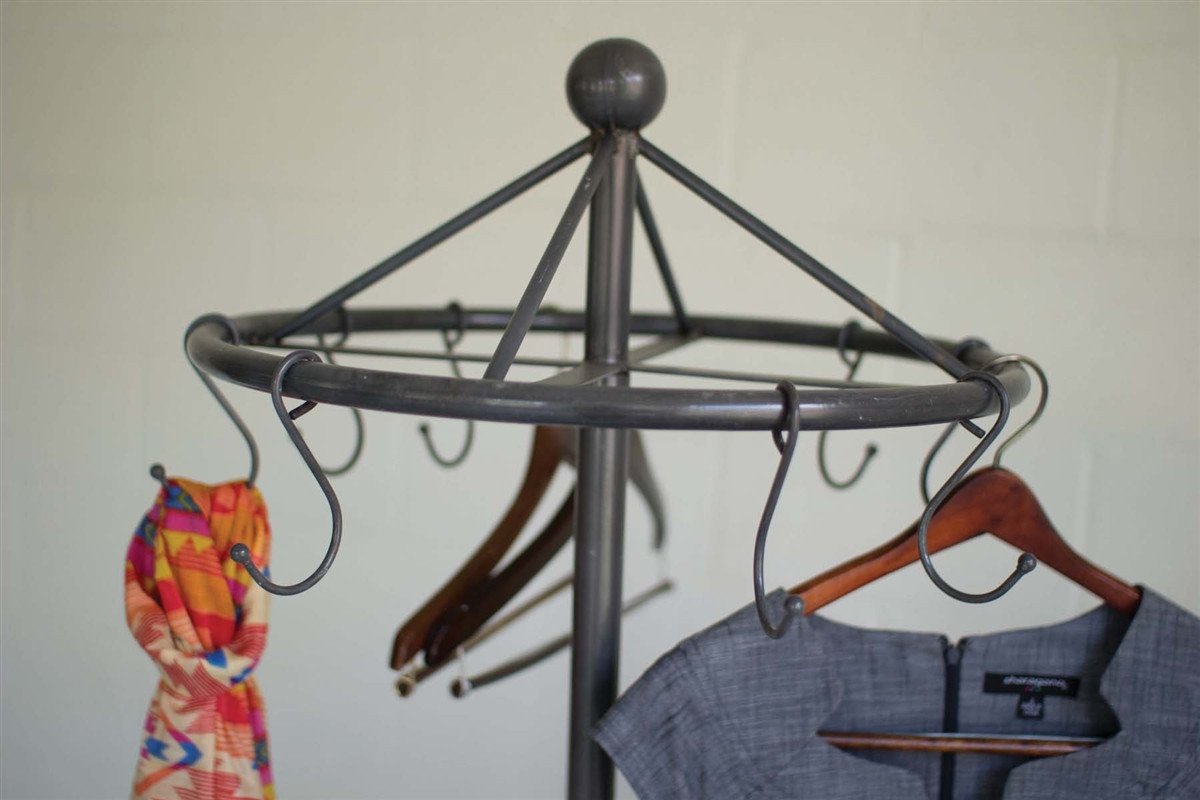 Kalalou Iron Spinning Clothes Rack With Cast Iron Base