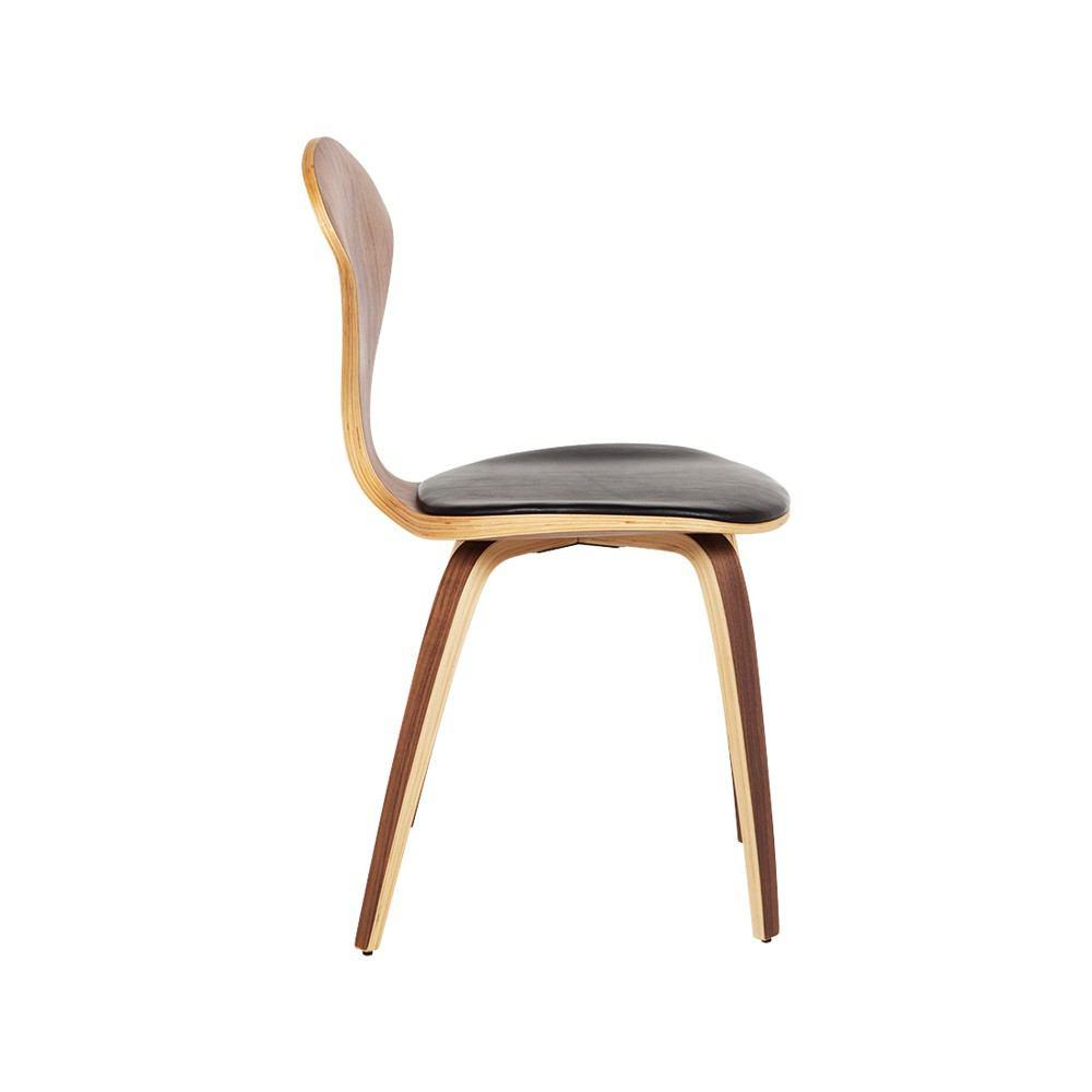 Control Brand Paard Chair